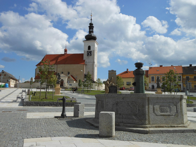 Sedlec-Prčice náměstí