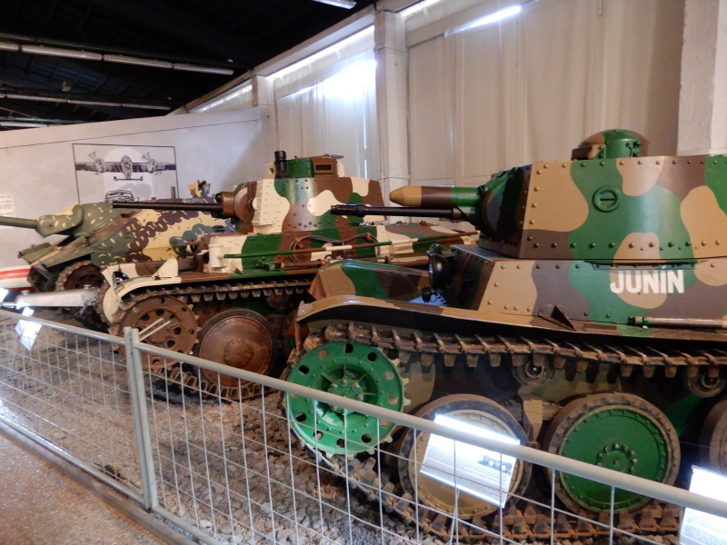 tanky v muzeu Lešany