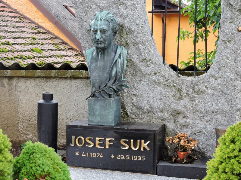 Busta Josefa Suka
